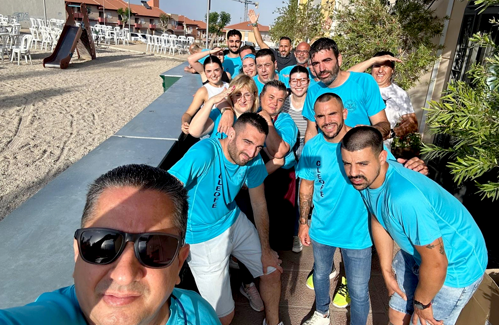 Muchas personas disfrutaron de la fiesta de Verano de la Hermandad de Santa María Cleofé